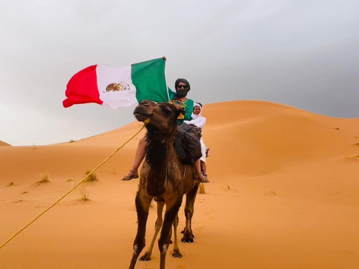 Desert Camel Trekking Camp Merzouga Zewnętrze zdjęcie
